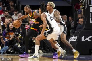 曼晚：21名曼联球员随队客战富勒姆，奥纳纳入选、霍伊伦缺阵