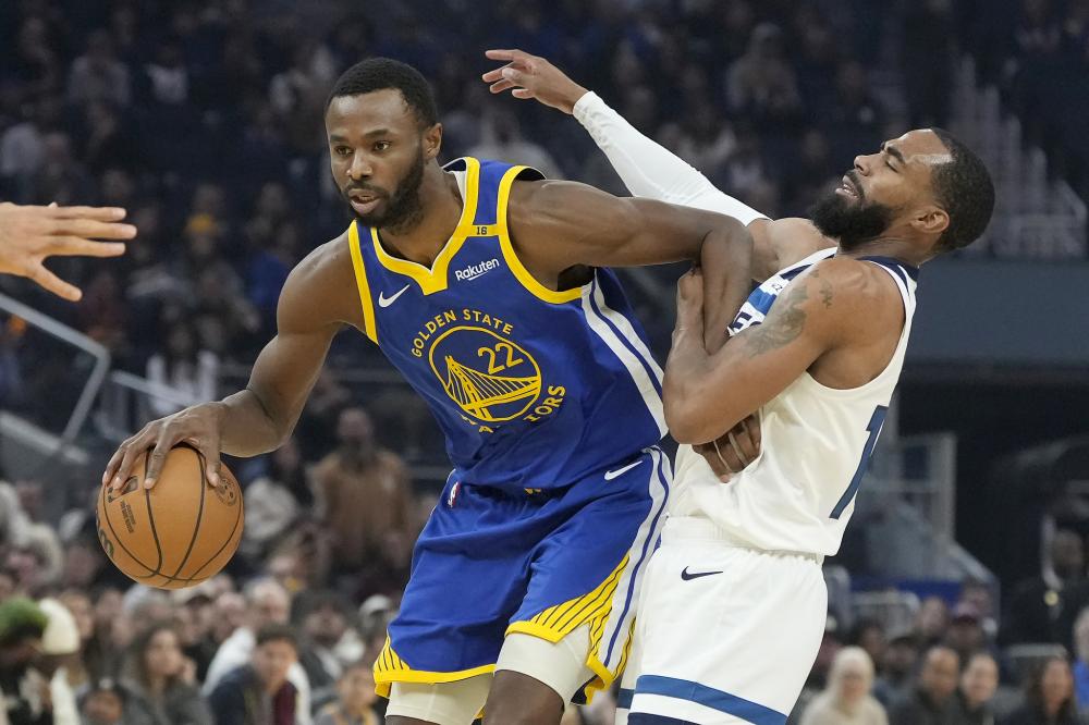 球迷之间建 球迷之间建