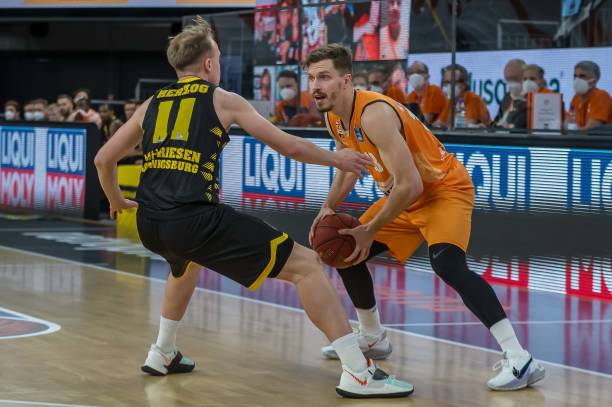 弗里克：控球率再高也没用，最后能赢球才最重要