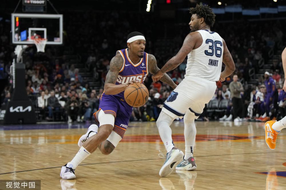 CBA球员表现回顾：辽宁男篮精彩集锦（辽宁男篮高光时刻：CBA球员表现盘点）